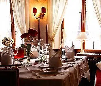 Schwarzwaldhotel Stollen 호텔 구타흐임브라이스가우