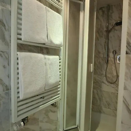 Schwarzwaldhotel Stollen 호텔 구타흐임브라이스가우