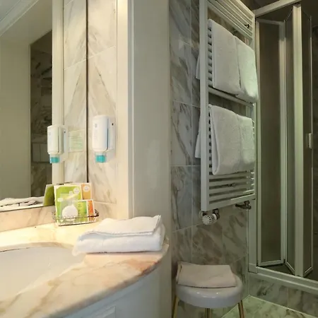 Schwarzwaldhotel Stollen 호텔