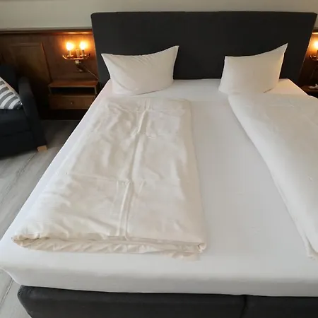 Schwarzwaldhotel Stollen 호텔 구타흐임브라이스가우